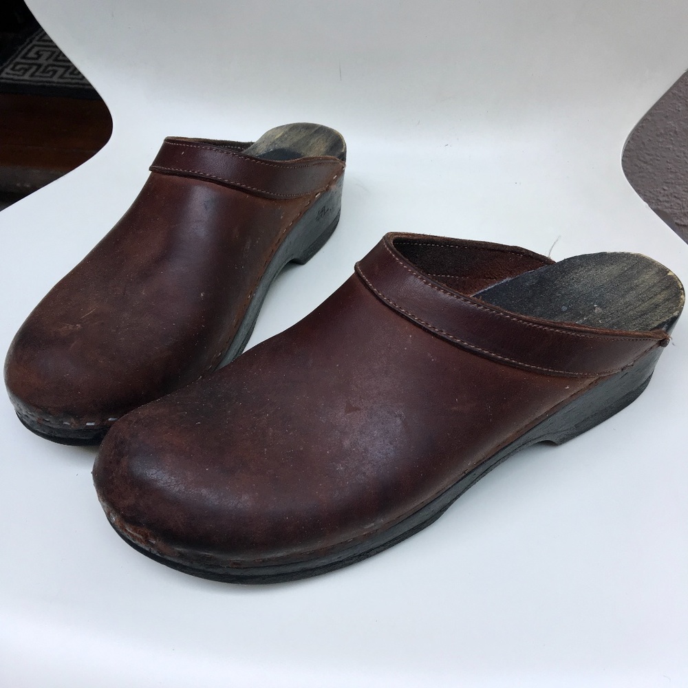 Sven Clogs Brown Nubuck Leather Size 40